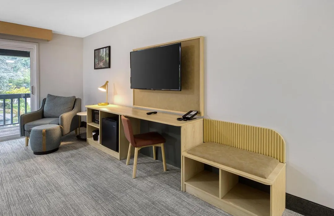 Best Western Portland West Beaverton-1