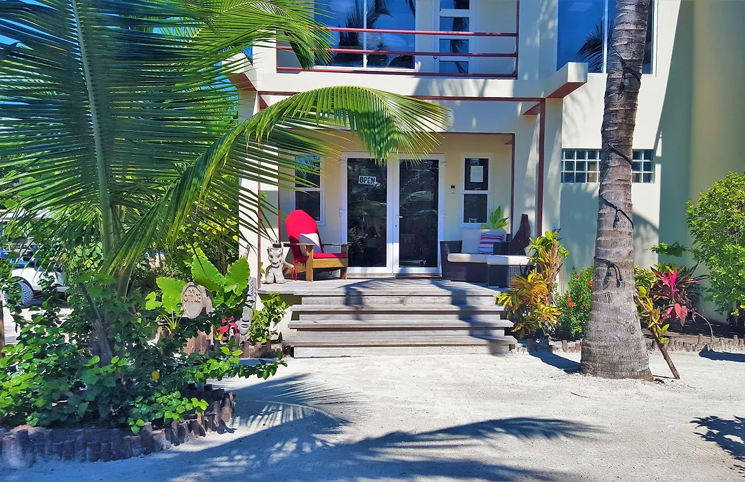 Tres Cocos Resort-1