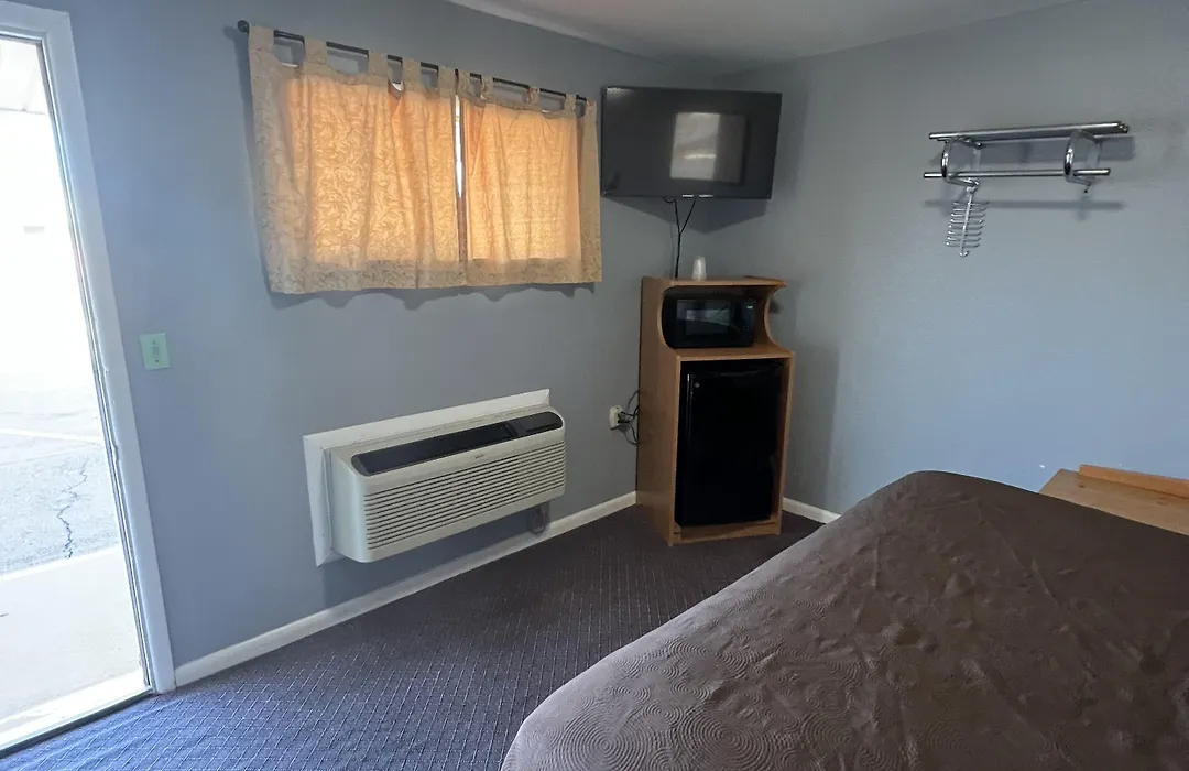 Western Motel-1