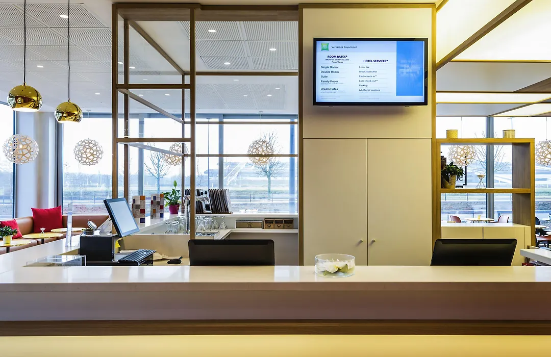 ibis Styles Guyancourt Versailles-1
