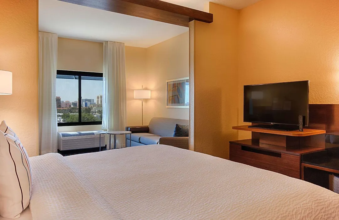 Fairfield Inn & Suites By Marriott Clearwater Beach-1