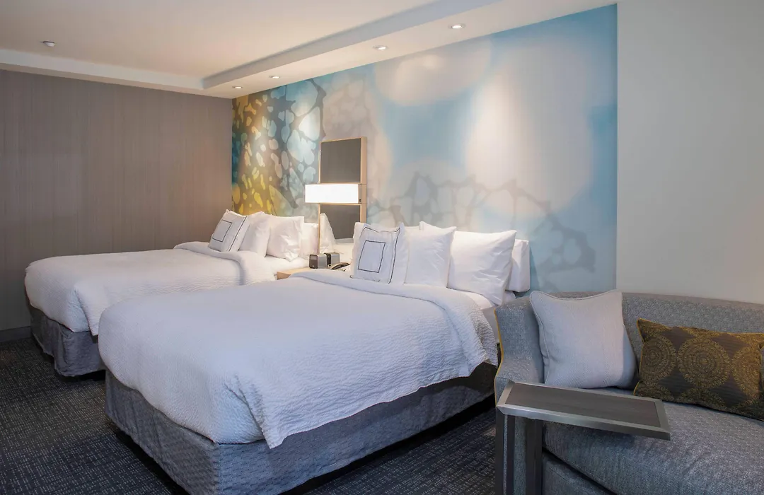 Courtyard By Marriott New York Queens/Fresh Meadows-1