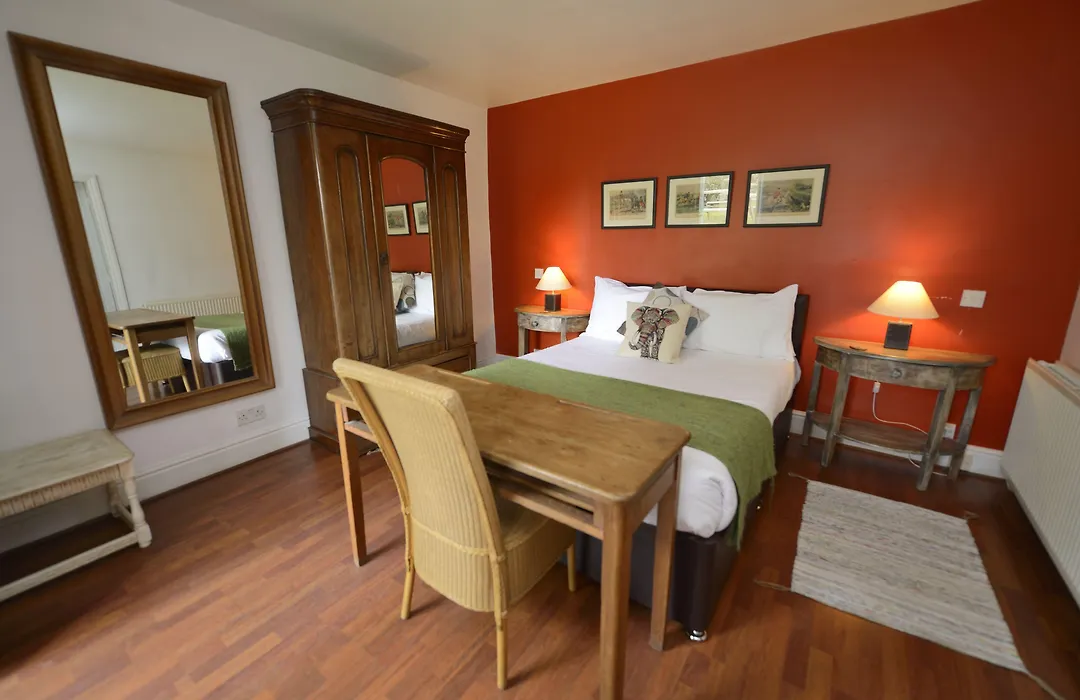 The White Lion Inn-1