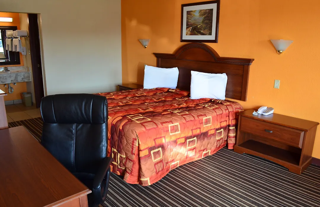 Royal Inn Greenville-1