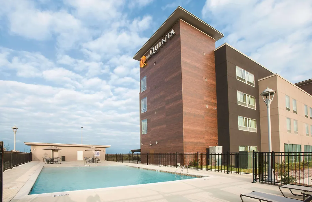 La Quinta By Wyndham San Marcos Outlet Mall-1
