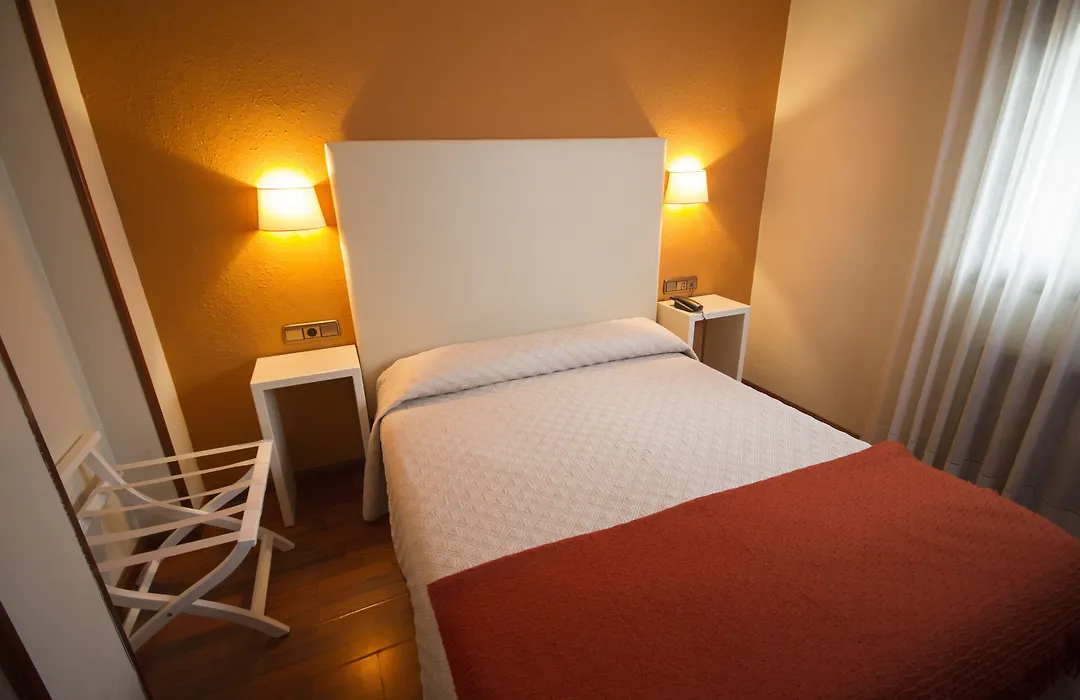 Hotel Ovetense-1