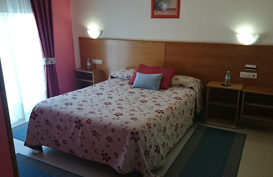 Hotel Valdoviño-1