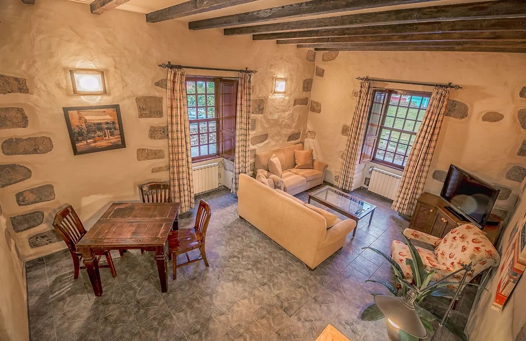 Hotel Rural Livvo Maipez-1