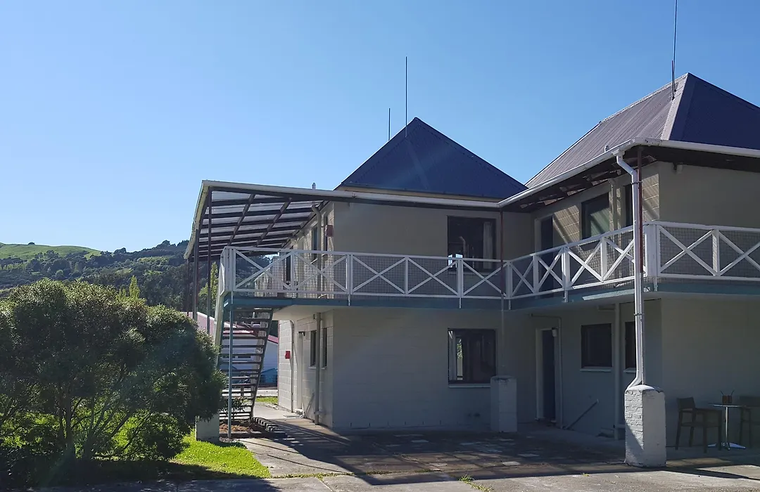 Duvauchelle Seaside Motel-1