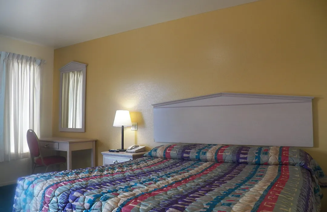 Sleepy Traveler Motel-1
