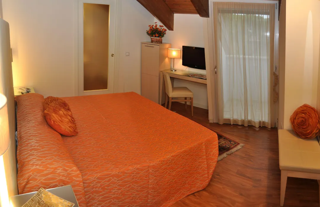 Hotel Il Gabbiano-1