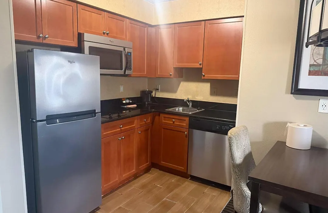 Mainstay Suites-1