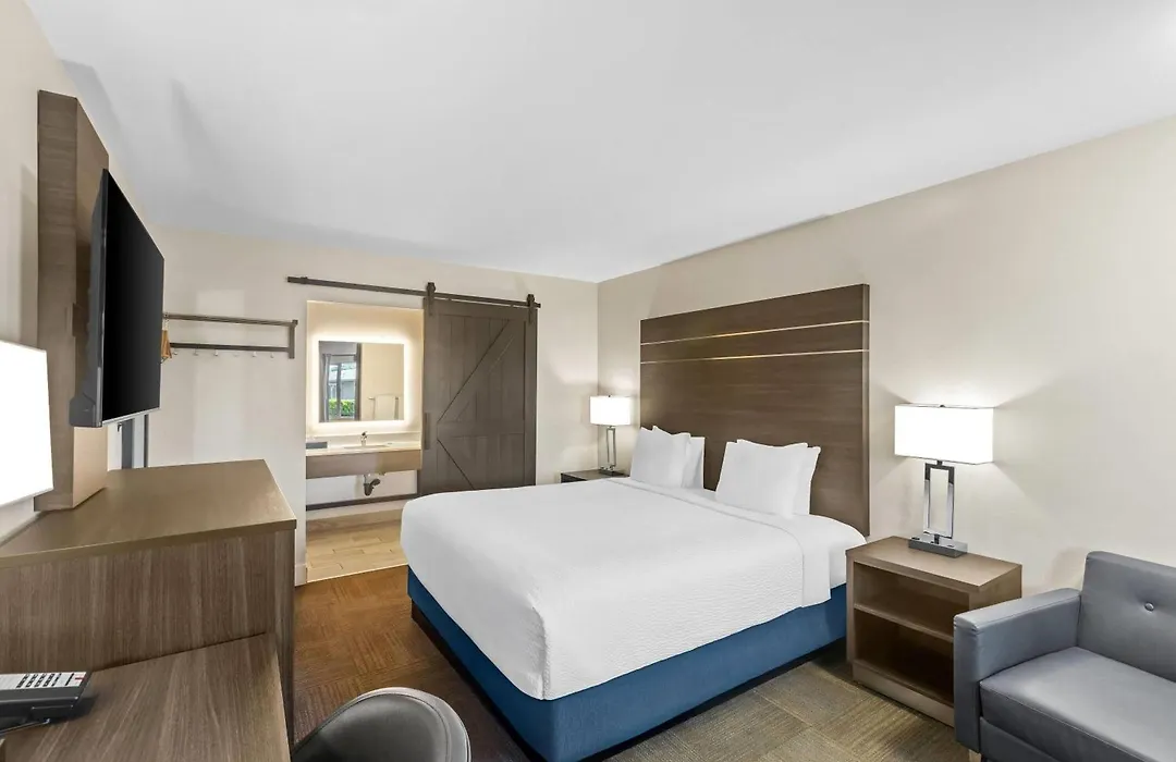 Travelodge By Wyndham Santa Rosa Wine Country-1