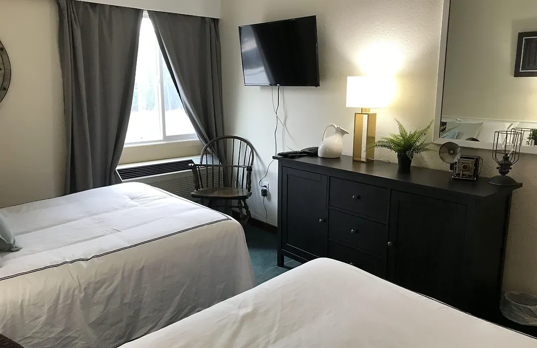 Western Lodge-1