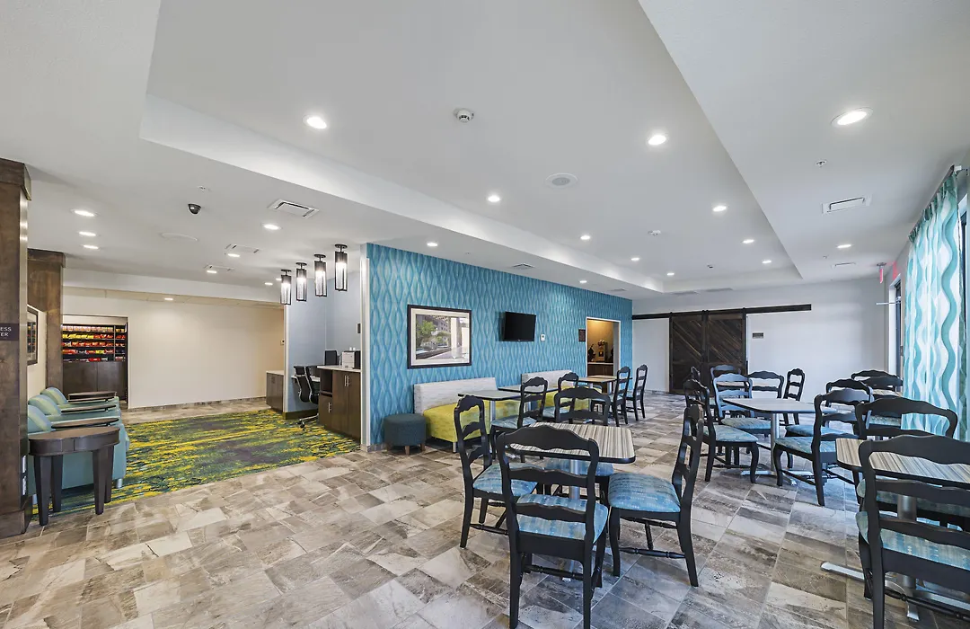 Comfort Inn & Suites Oklahoma City Near Bricktown-1