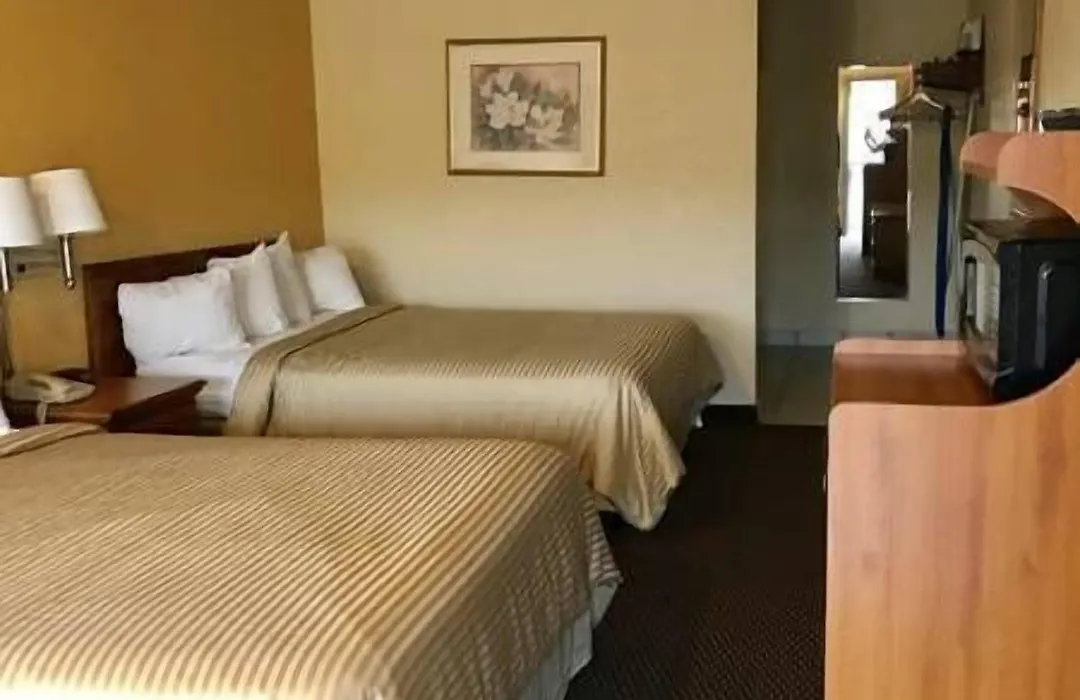 Coachman'S Inn-1