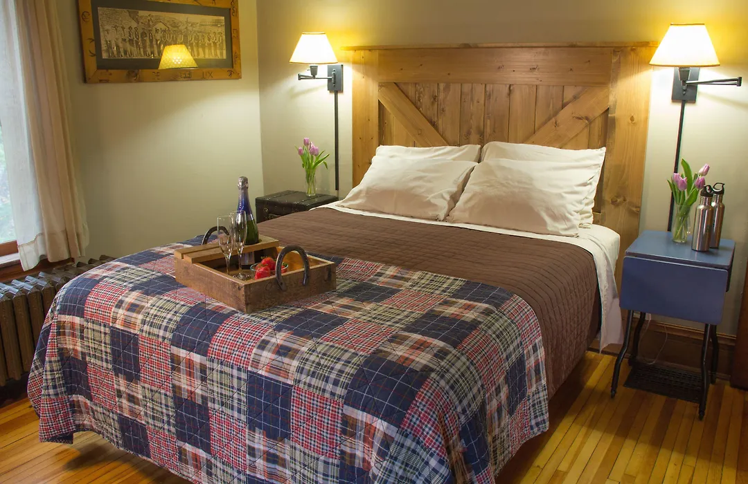 Pinehurst Inn Bed & Breakfast-1