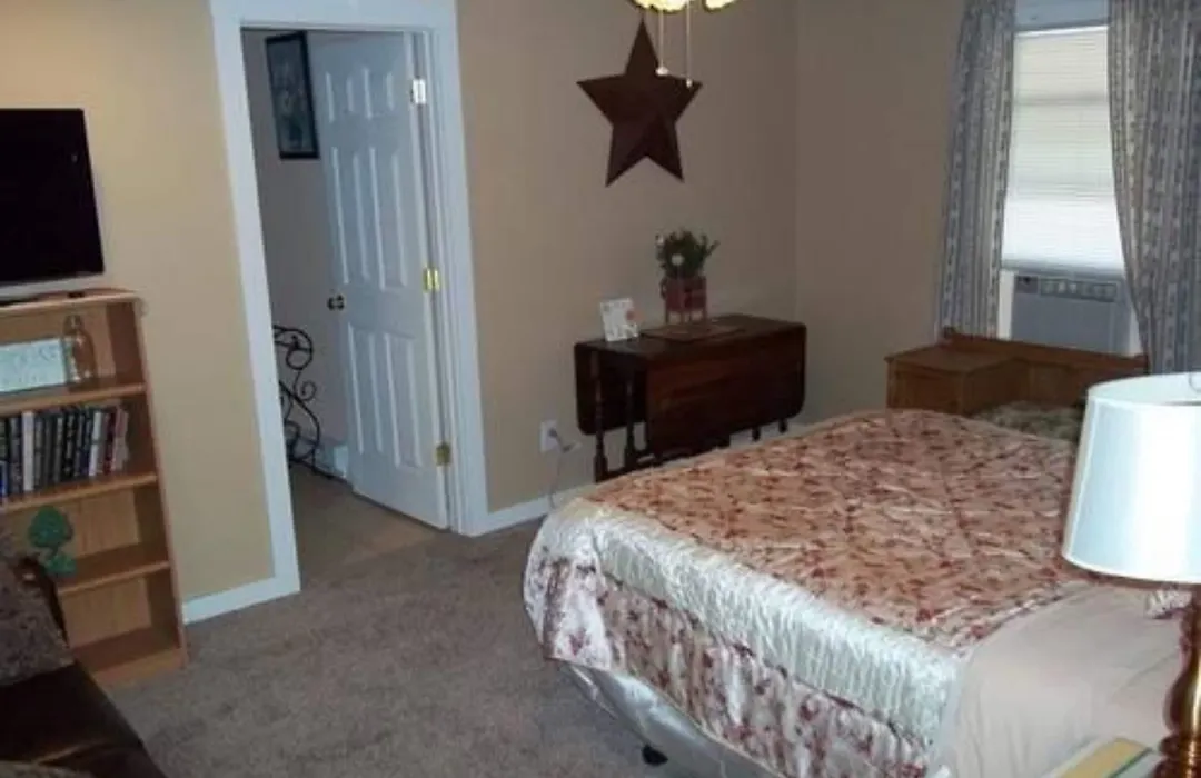 Tin Brook Bed & Breakfast-1