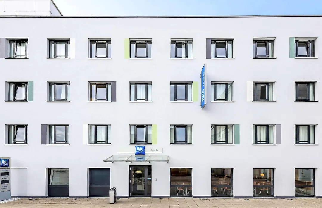 ibis budget Aachen City-1