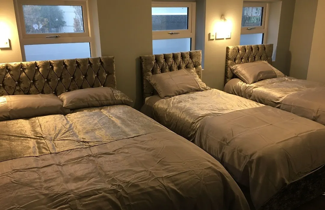 Brownlows Inn-1
