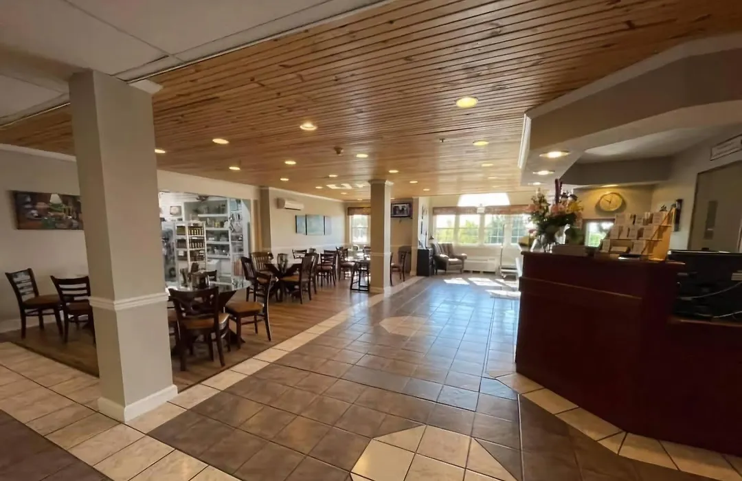 Patti'S Inn And Suites-1