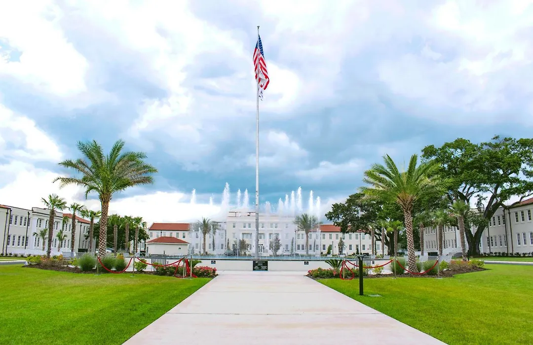 Centennial Plaza Resort Gulfport-1