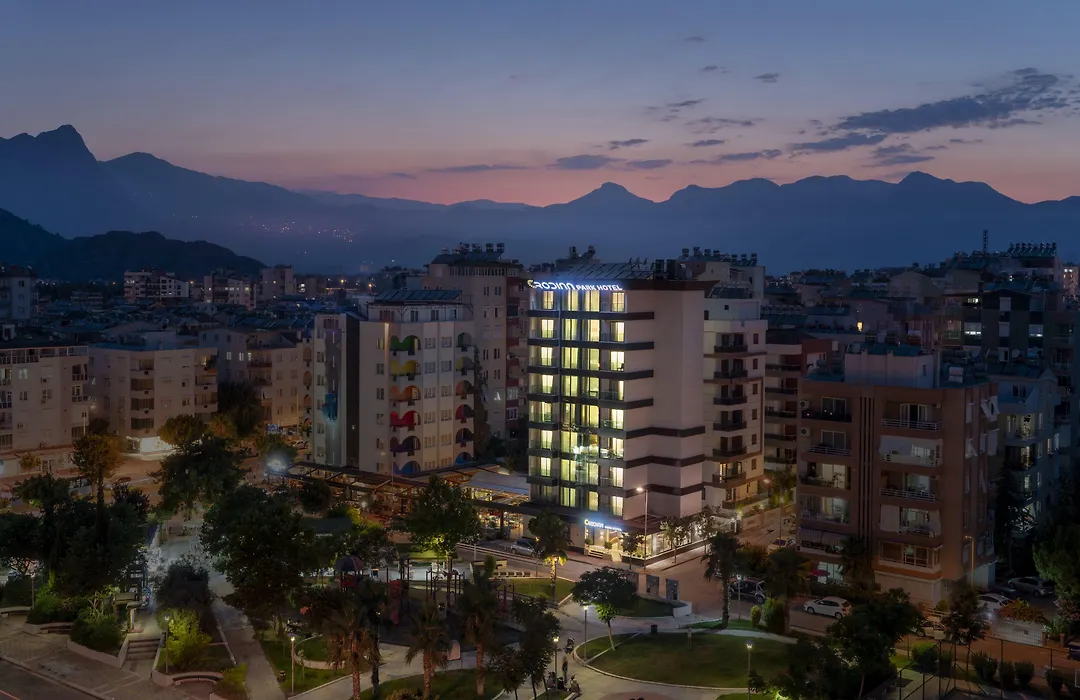 Rodinn Park Hotel-1
