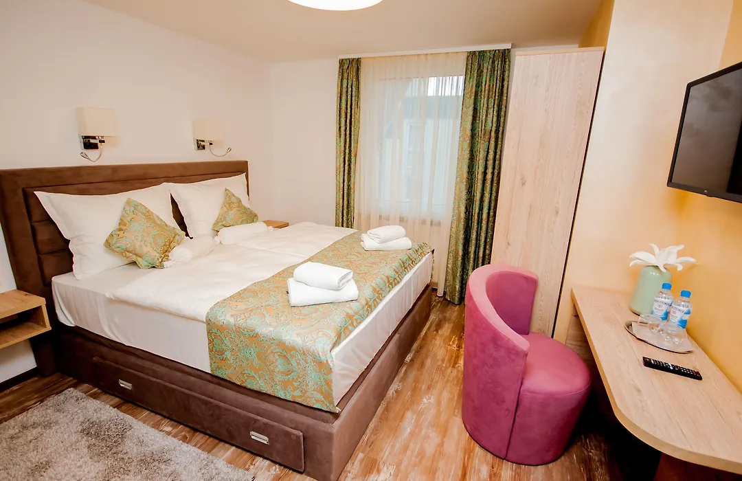 Hotel Tiffany-1