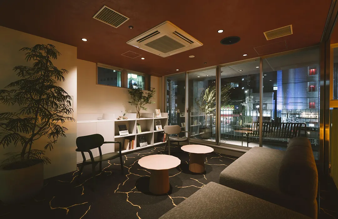 Landabout Tokyo-1