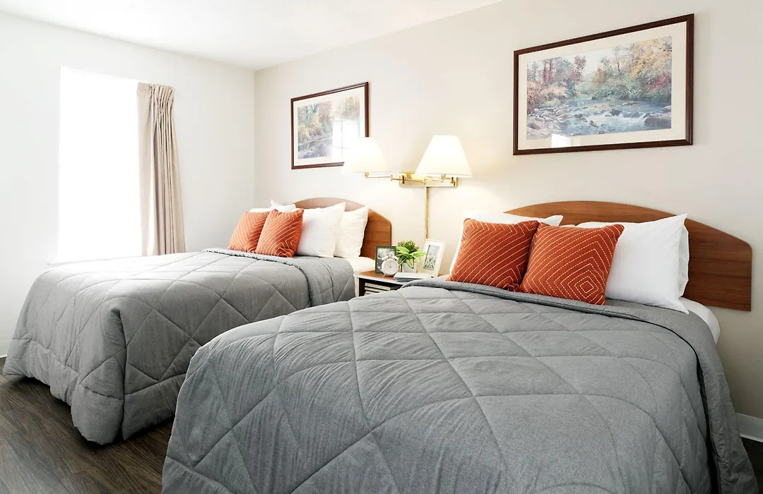 Intown Suites Extended Stay Birmingham Al - Lakeshore Parkway-1