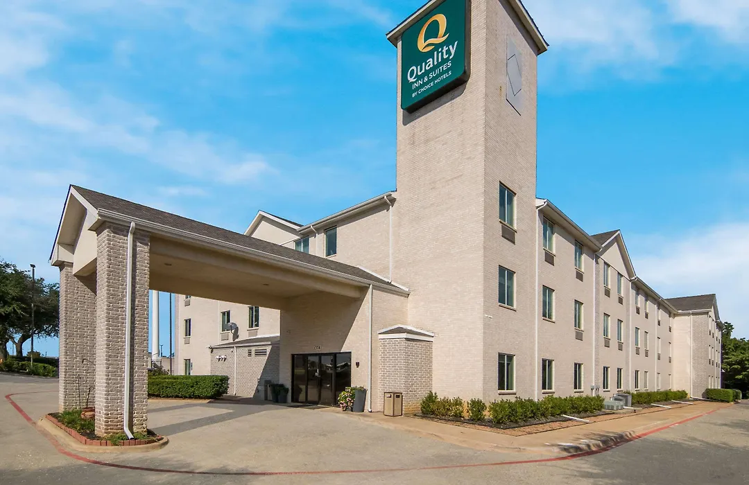 Quality Inn & Suites Roanoke - Fort Worth North-1