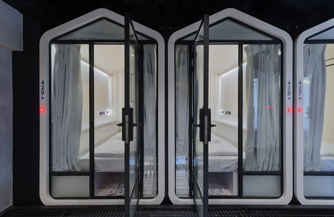 The O Pod Capsule Hotel-1