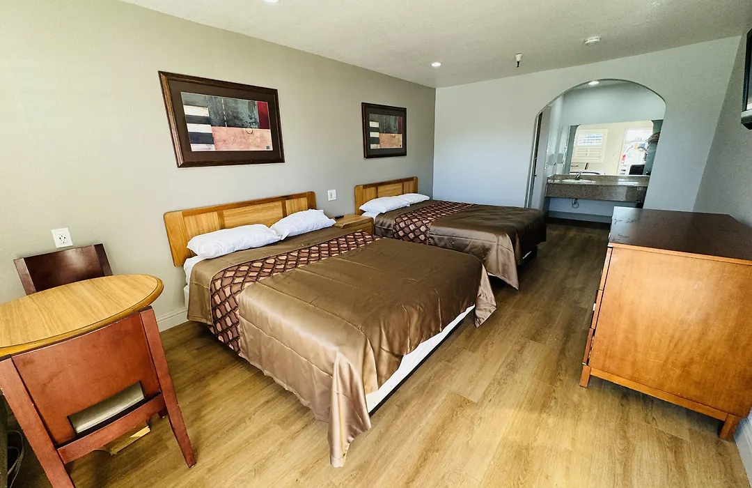 Morgan Hill Inn-1