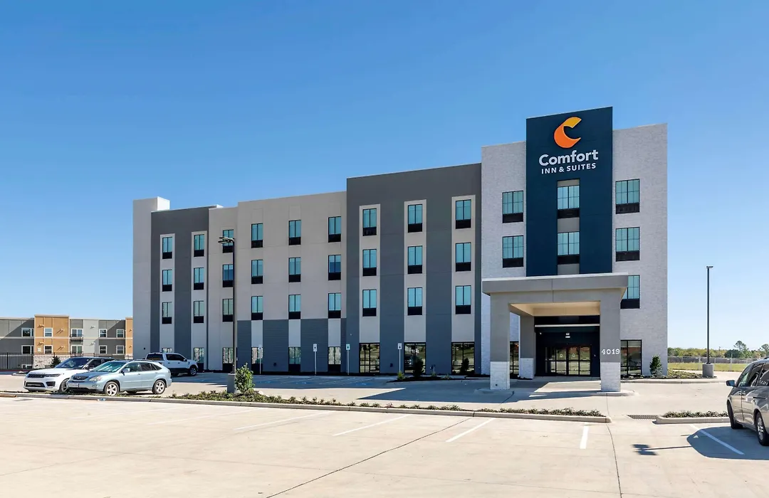 Comfort Inn & Suites Balch Springs - Se Dallas-1