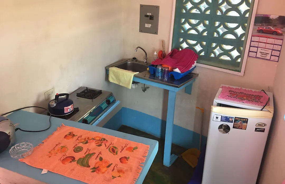 Waikiki Guest House-1
