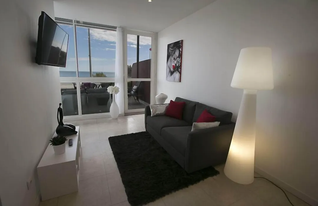 Le Grand Large Bord de Mer Hotel&Appartements-1