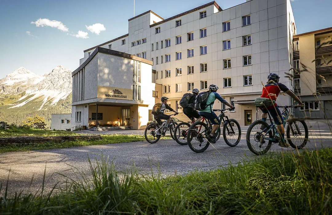 Arosa Mountain Lodge-1