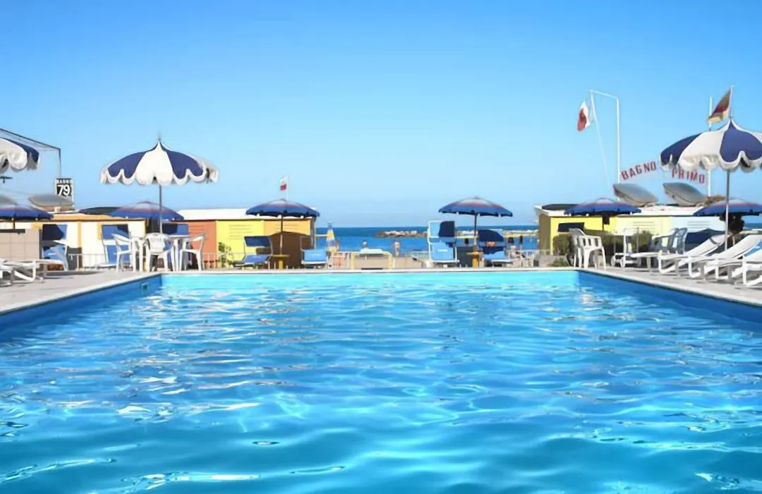 Hotel Italia-1