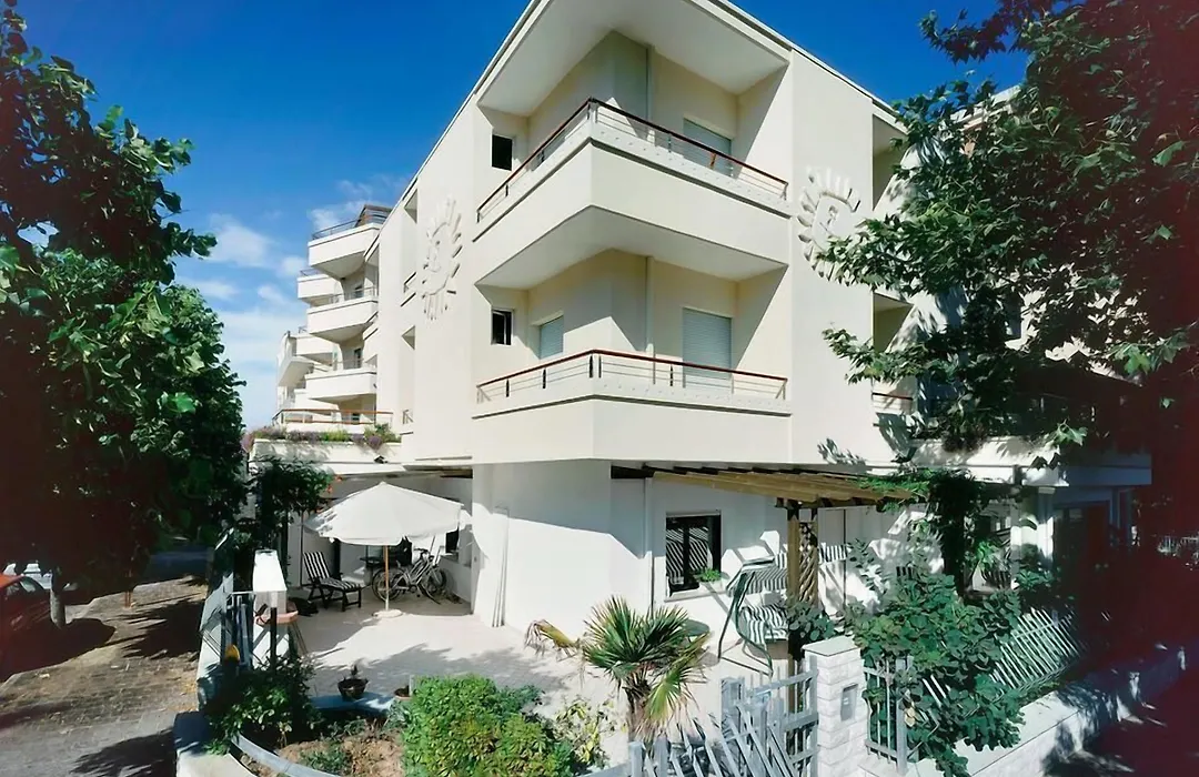 Hotel Albatros-1
