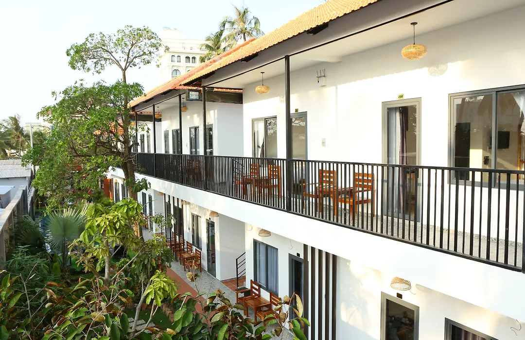 Aurora House-1
