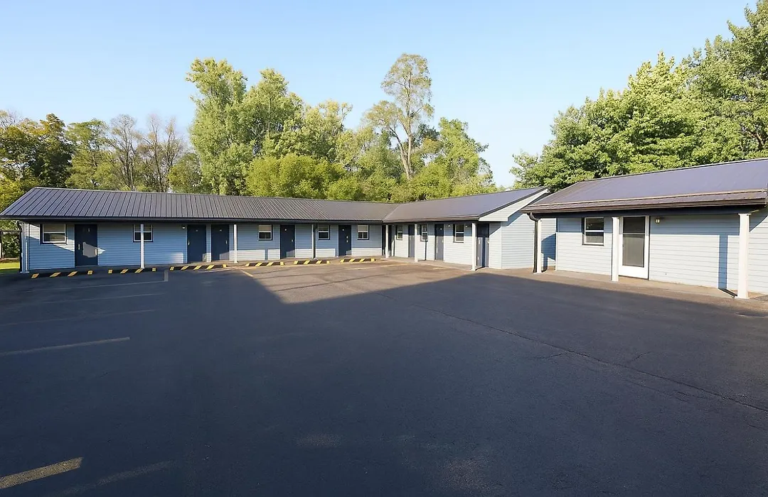 Hillsboro Inn & Suites-1