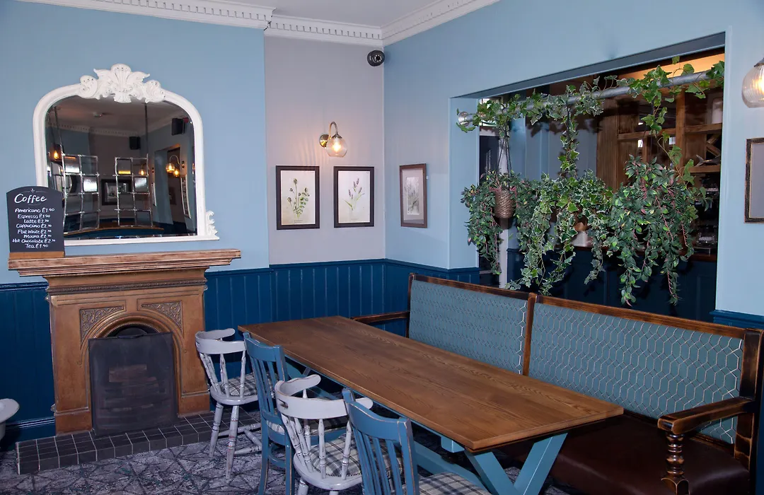 The Royal Hotel-1
