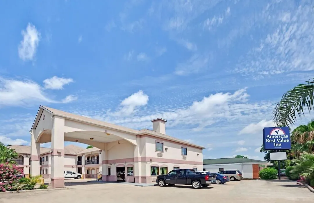 Sapphire Inn & Suites-1