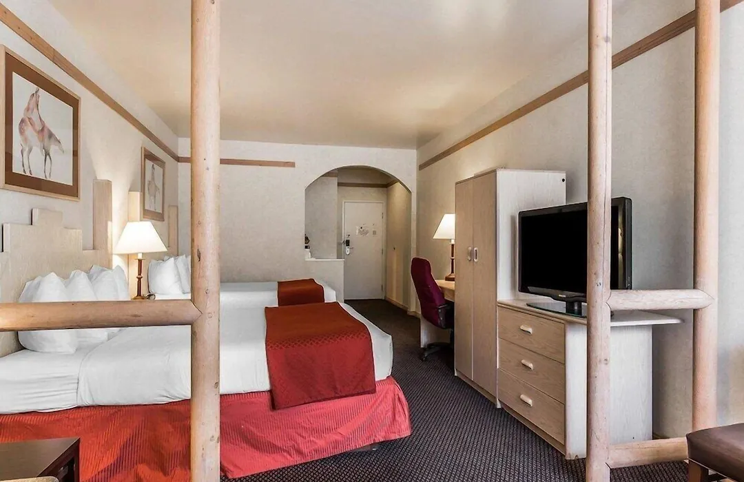 Quality Suites Moab Near Arches National Park-1