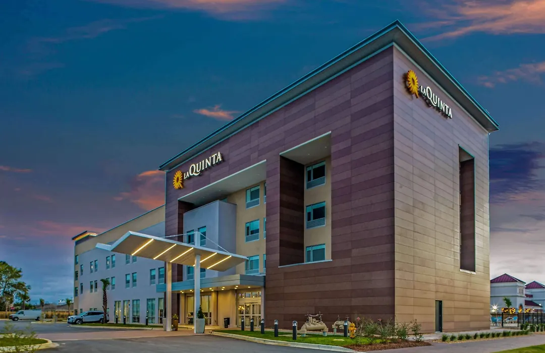 La Quinta Inn & Suites By Wyndham Miramar Beach-Destin-1