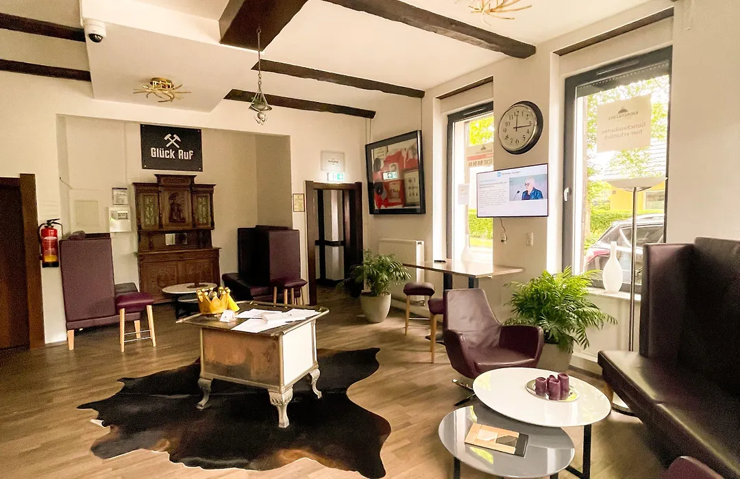 Hotel Kronenkurve-1