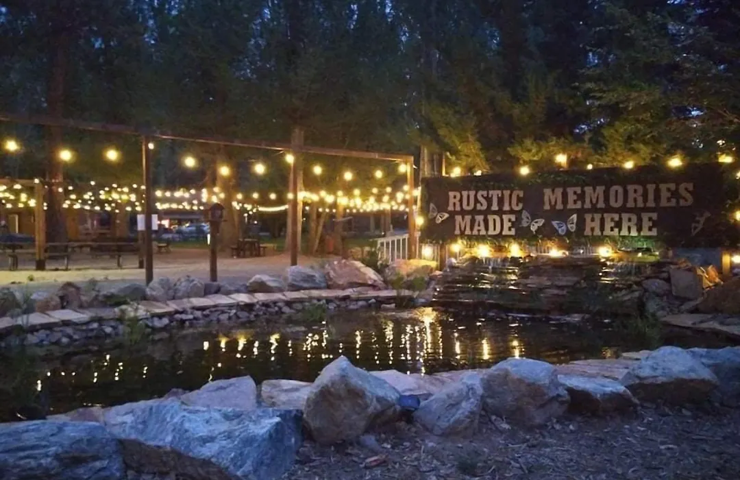Grey Squirrel Resort-1