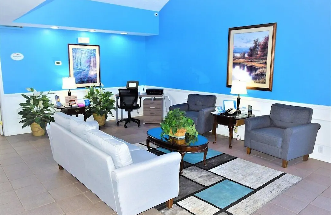 Baymont By Wyndham Forest City-1