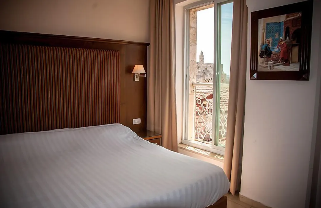 Gloria Hotel-1
