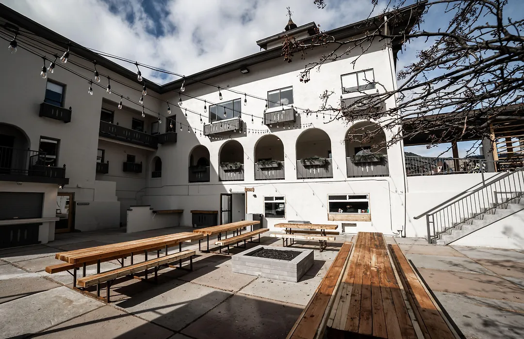 Loge Leavenworth-1